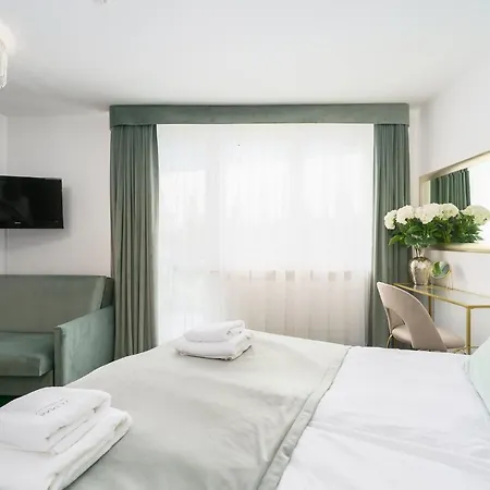 Emerald Sea 250 M Do Morza * Kołobrzeg