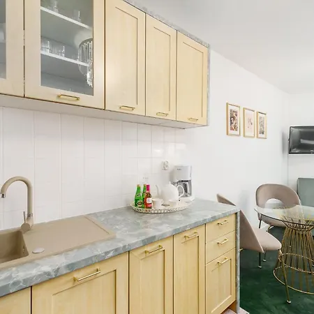 Apartment Emerald Sea 250 M Do Morza Kolobrzeg