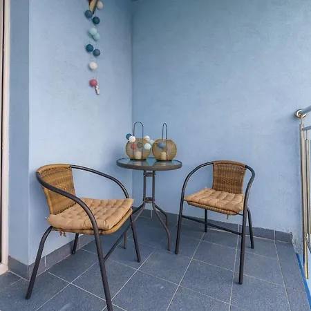 Apartment Emerald Sea 250 M Do Morza